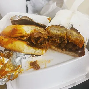 BBQ tri tip sandwich. I took a bite then remembered I needed a photo. Whoops. Caution the food is HOT. ‍