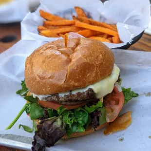 Green Chile Cheeseburger
