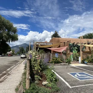 outside, ramen and noodles