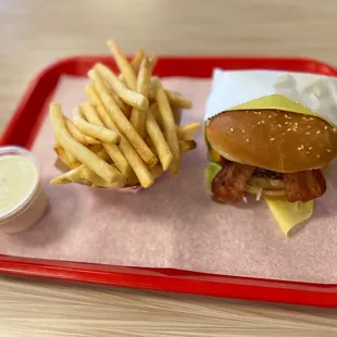 Avocado Bacon Cheeseburger