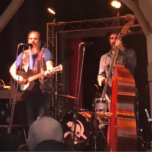 Steve Earle outdoor show.