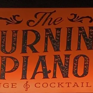 Longe and Cocktail bar