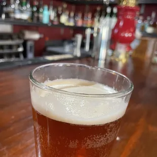 Speckled Hen draft beer
