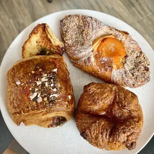 Chile croissant, apricot croissant, Kouign Amann