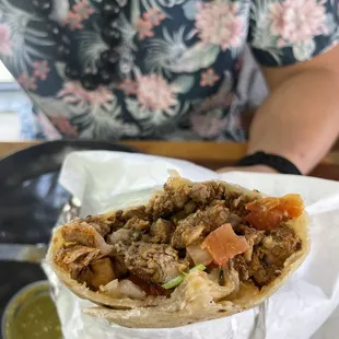 Al pastor burrito