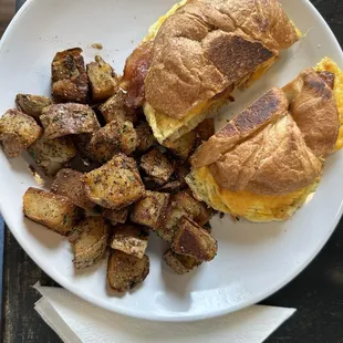 Croissant Sandwich
