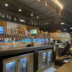 Lots of amazing beers on tap