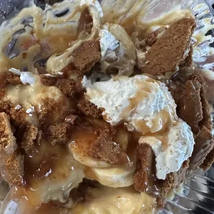 banana pudding minus the pudding , the little scoop of the cream