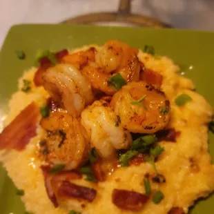 Shrimp N cheese grits
