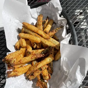 a basket of fries