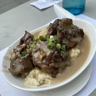 Oxtail &amp; Grits