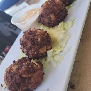 Crab poppers