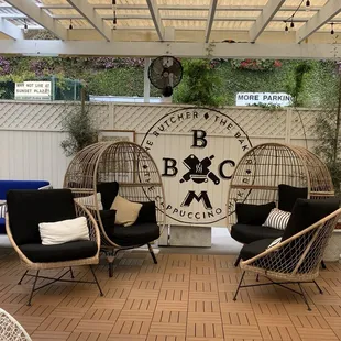 Lovely patio lounge