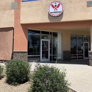 NE of Lindsay and Warner