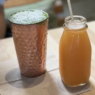 Green smoothie, pure passion juice