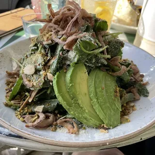 SPICY KALE CAESAR