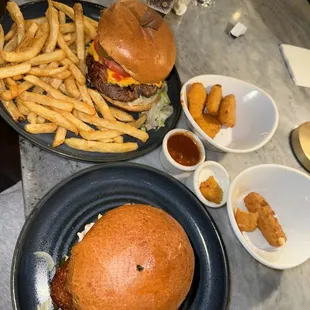 Mushroom Swiss Burger