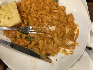 Ike’s Artisan Pizza