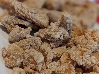 RedBones Raw Bar & Seafood Grill