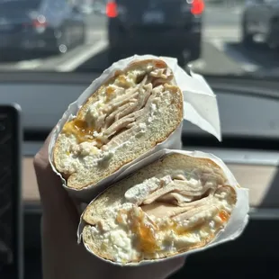 Turkey sandwich on white bread