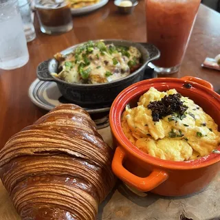 Ricotta Scramble & Croissant