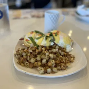 Bacon Avocado Bennie