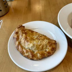 Peach hand pie