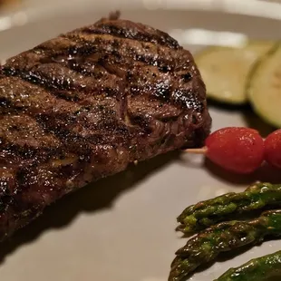 Ribeye with Veggie Side
