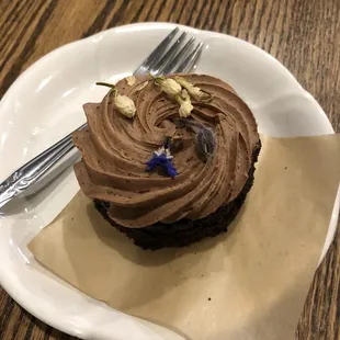 Dark chocolate tea cake with buttercream