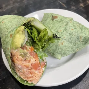 Smoked salmon wrap