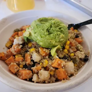 quinoa bowl with chicken