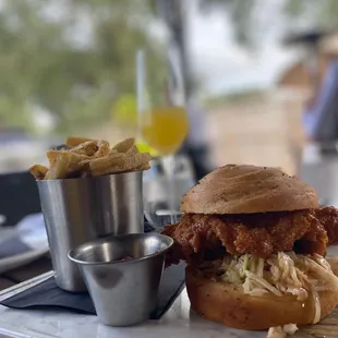 chicken wings, poultry, food, chicken, bbq wings, fried chicken wings, bbq chicken, chicken wings and fried chicken, fried chicken