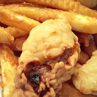 Look, it's a real oyster!