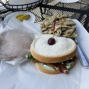 Queen Anne Benedictine Sandwich