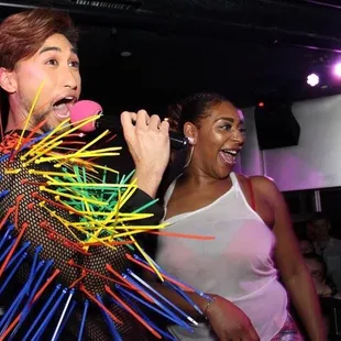 Friday Night Host : @benjipow