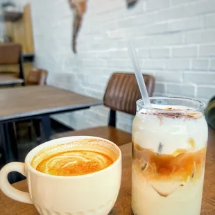 Chai Latte and Einspanner served cold.