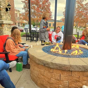 Headrush Coffee Fall 2024