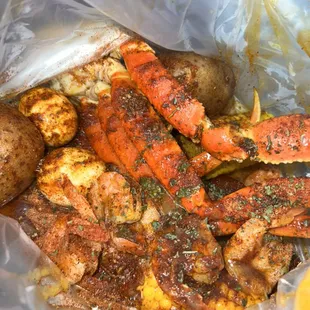 The Cajun Crab Combo.