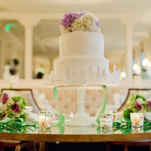 The best most affordable wedding cake in San Francisco.