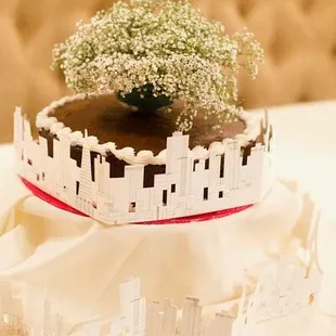 And a groomsmen's cake to match.