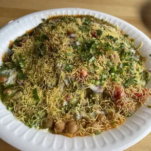 Samosa chaat