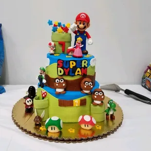 Super Mario cake in 2017