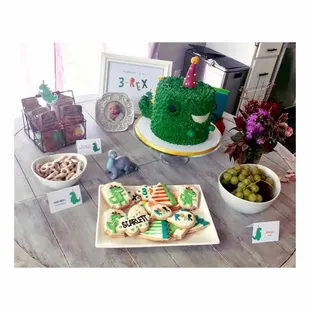 Dinosaur Cake