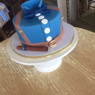 Groom's cake