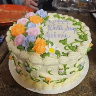 The Best Cake I have ever eaten!!! Lemon cake with Raspberry filling and Buttercream icing! I will definatley be back!