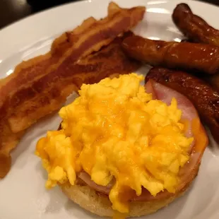 Good morning, Yelpers!