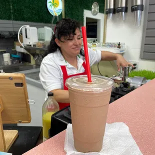 El mejor smoothies de mocha hecho por fabi ! La mejor en este negocio !