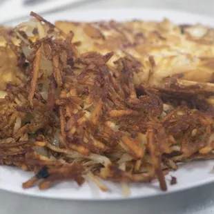 Hash browns and omelet were nice and crispy today.