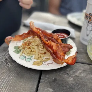 Bacon and hash browns