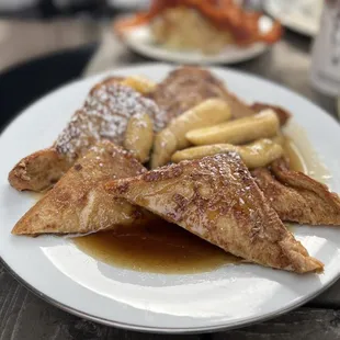 Banana fosters French toast